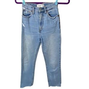 Abercrombie & Fitch 24 Blue Ultra High Rise The Ankle Straight Jean Curve Love